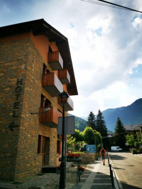 Els Encantats Hotel
